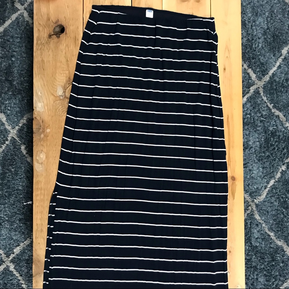 Old Navy maxi dress.